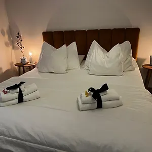  Bed & Breakfast Sea Fly