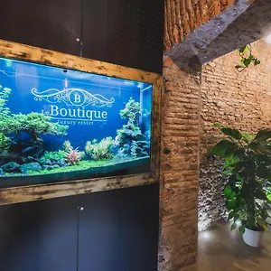  Pensionat Le Boutique Luxury Diffused In Historic Center